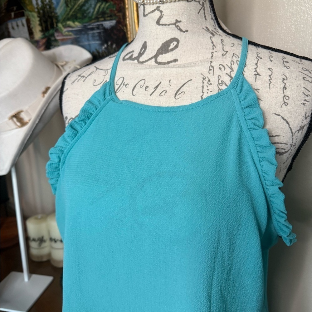 Elegant Turquoise Halter Top - Picture 3 of 6